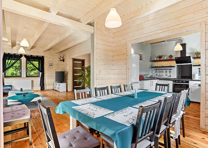 Zakatek Lesny 伊斯泰布纳