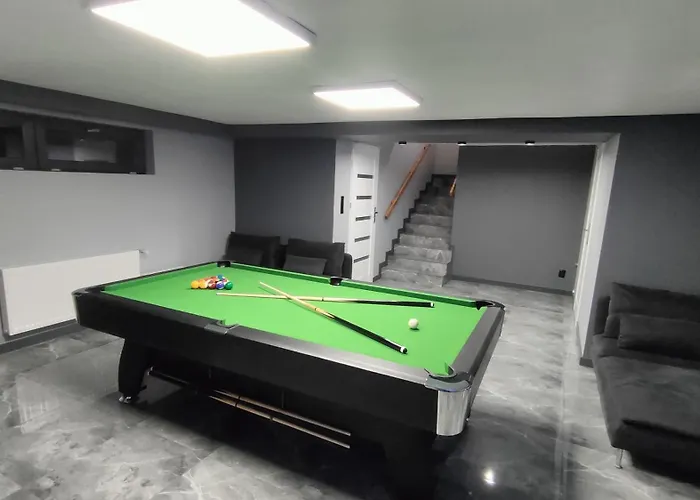 Zakatek Lesny 伊斯泰布纳